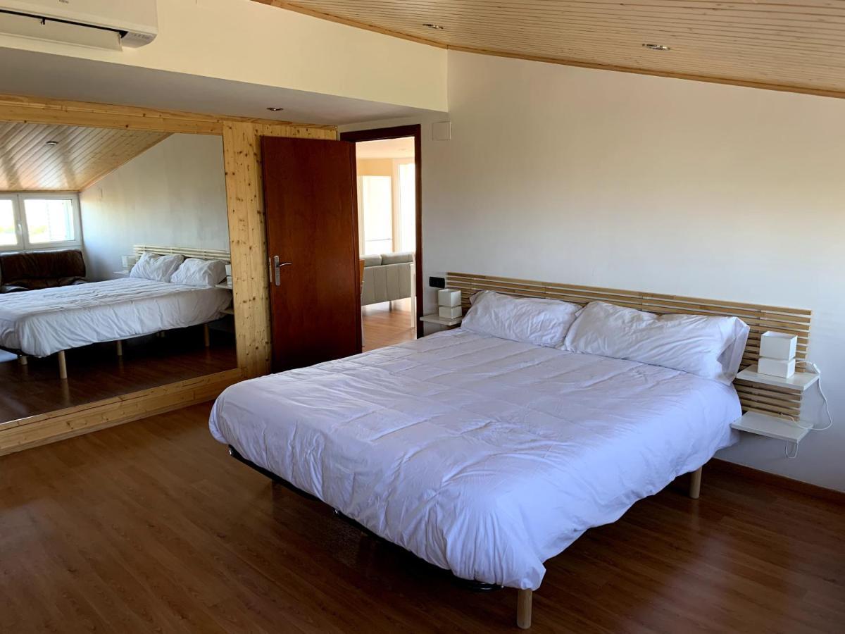Apartamento entero con vistas panorámicas Avinyonet del Penedes Esterno foto