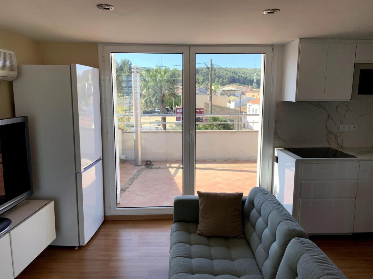Apartamento entero con vistas panorámicas Avinyonet del Penedes Esterno foto
